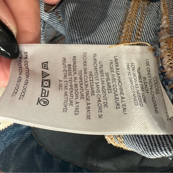 We The Free Good Luck Mid-Rise Barrel Jeans Ultra Light Beam Size 30 Short - Picture 8 of 16